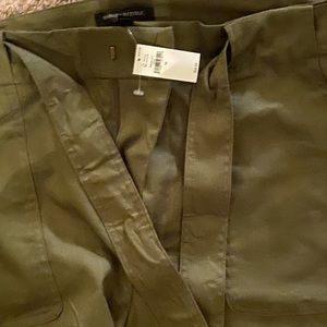 Olive Green linen/cotton belted pants. Brand new w/tag